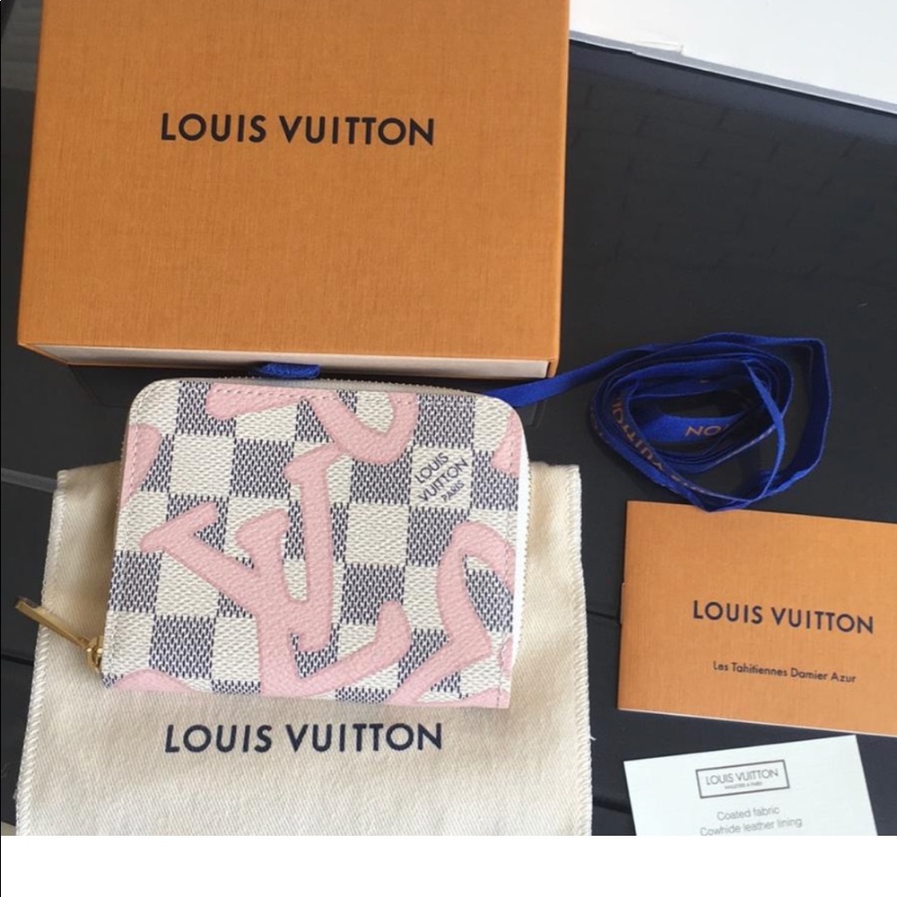 Louis Vuitton Azur Tahitienne Zippy Coin Purse.